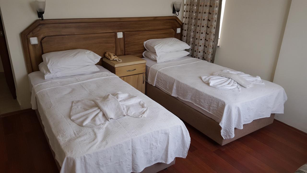 Hotel Berlin Fethiye Esterno foto
